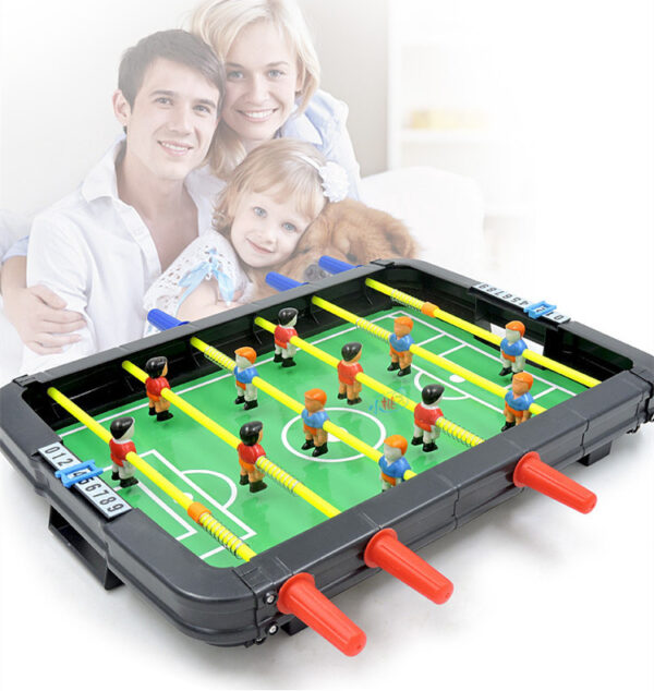 Jeu multijoueur de baby-foot pour garçons : partie de baby-foot