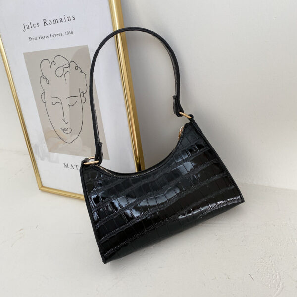 Sacs à bandoulière tendance pour l'été, sacs à bandoulière pour femme importés, sacs tendance pour femme