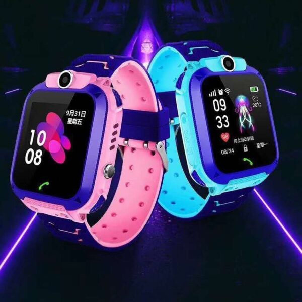 Montre connectée « Water Phone » avec fonction de localisation des enfants