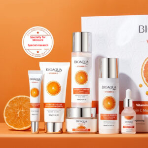 Coffret de six produits de soin hydratants Bioaqua