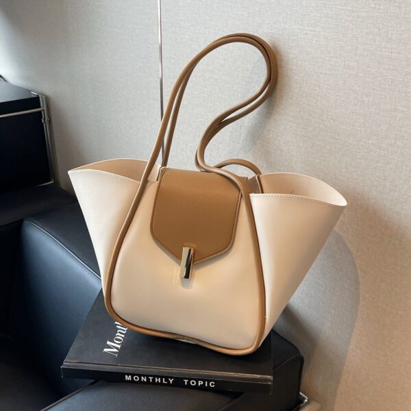 Sac à bandoulière pour les trajets quotidiens : simple, polyvalent et de grande capacité