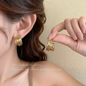 Boucles d'oreilles S925 « Silver Needle » rétro haut de gamme à enroulement multicouche, style « influenceuse », luxe abordable, élégantes, tendance et raffinées pour femmes