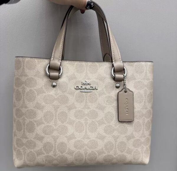 Sac à main femme en cuir – Grand cabas élégant