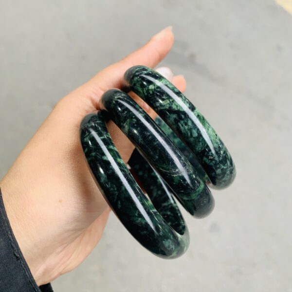 Bracelet en pierre Yaowang – Bracelet en jade vert foncé – Usine – Vente en gros – Commerce en ligne – Approvisionnement direct – Approvisionnement des étals