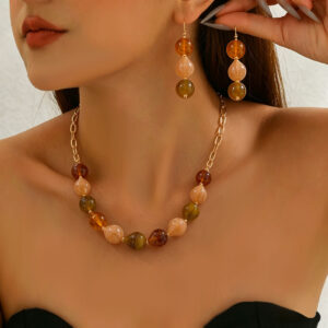 Ensemble transfrontalier européen et américain composé d'un collier et de boucles d'oreilles pour femme, avec un motif géométrique en résine et perles, une chaîne haut de gamme pour la clavicule, un accessoire polyvalent pour le cou
