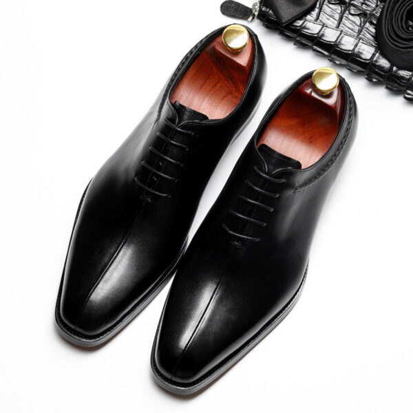 Version coréenne de chaussures de mariage pour homme, tenues de cérémonie, chaussures tendance, chaussures en cuir à lacets pour homme, bout pointu, style britannique
